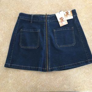 Sincerely Jules Juniors Zip Up Denim Skirt Size 9 NWT